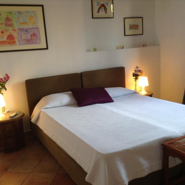 Ferienwohnung Vellutini Number One Florenz Zimmer foto