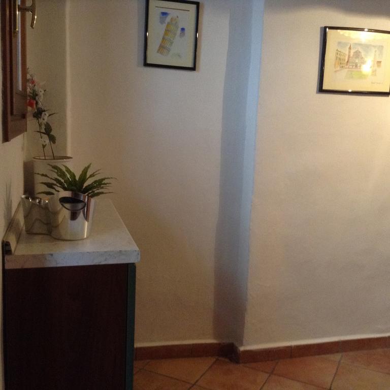 Ferienwohnung Vellutini Number One Florenz Zimmer foto